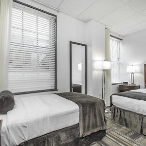 Twin Room Two Twin Beds